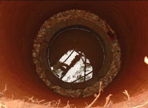 hand_dug_well_2.jpeg